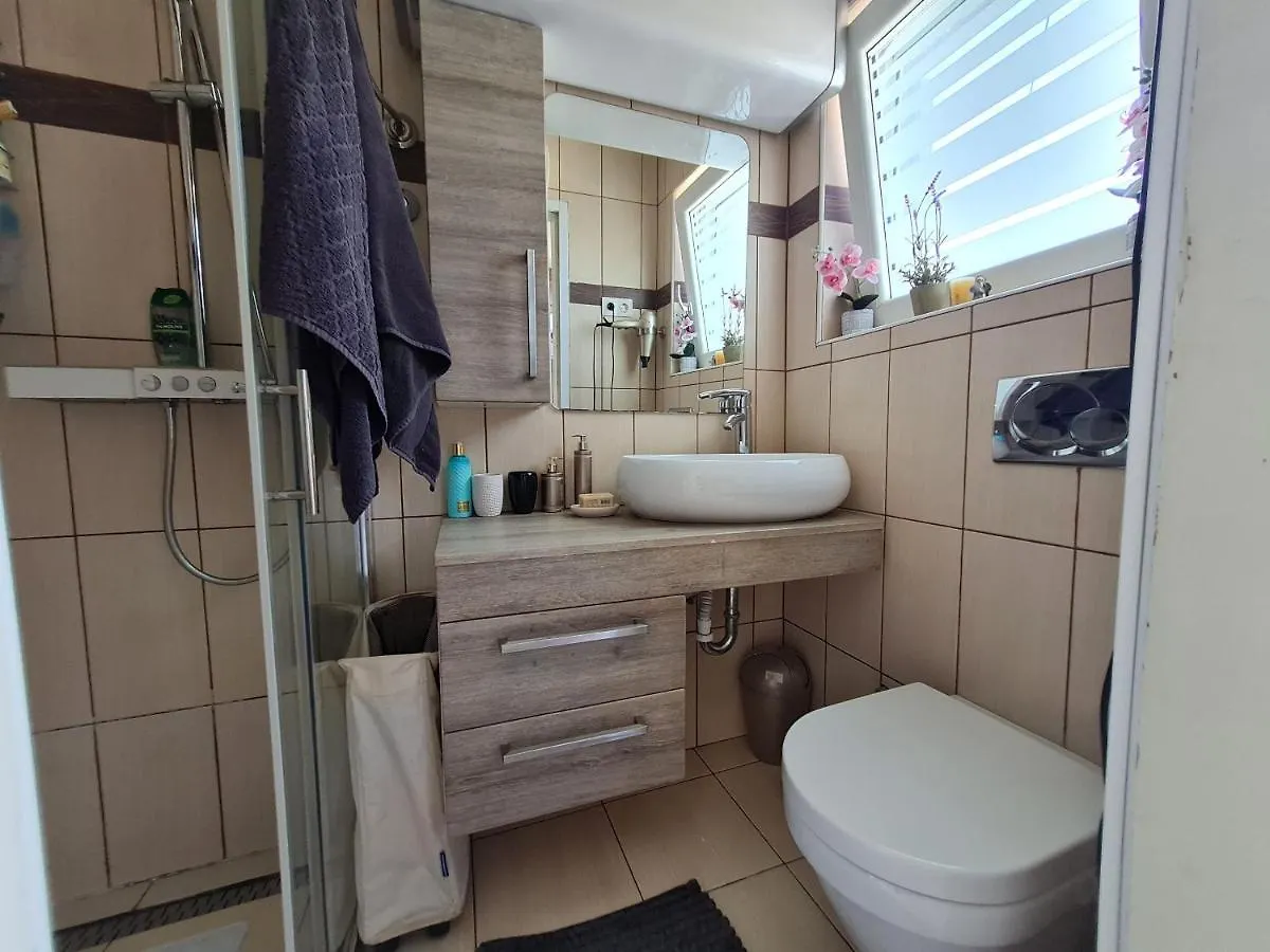 Apartment Nera Dramalj